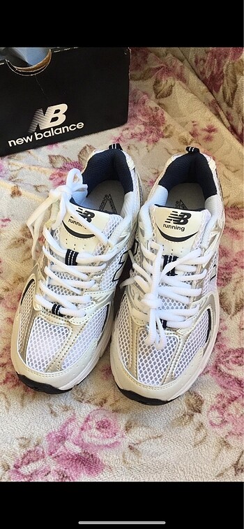 New balance nb 530
