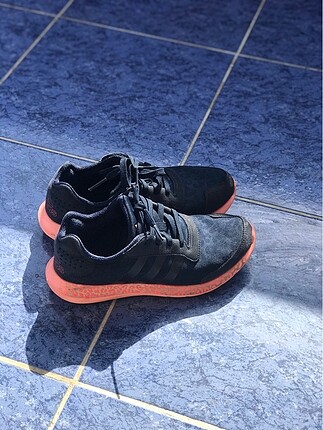 Adidas lacivert spor ayakkabı