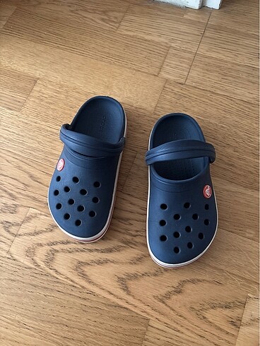 Crocs terlik