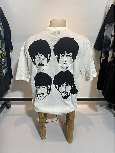 The Beatles pull&bear baskılı tshirt