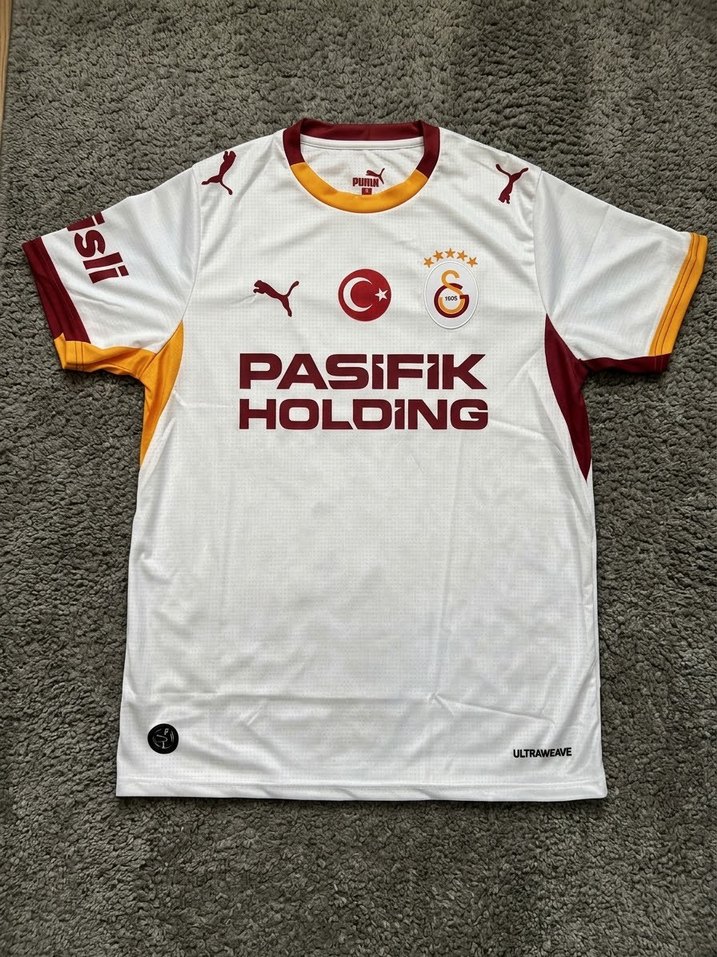 2 ADET GALATASARAY FORMA — görsel 3/4