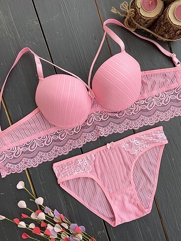 Dolgulu Şeker Pembesi Büstiyer Takım