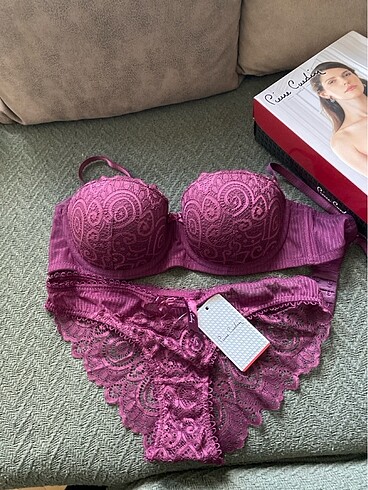 Pierre cardin etiketli sütyen takımı