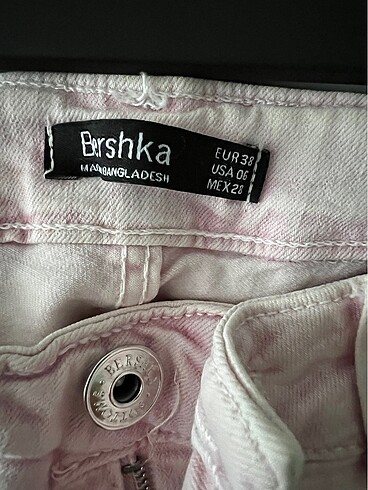 Pull and Bear Pull and bear pembe jean
