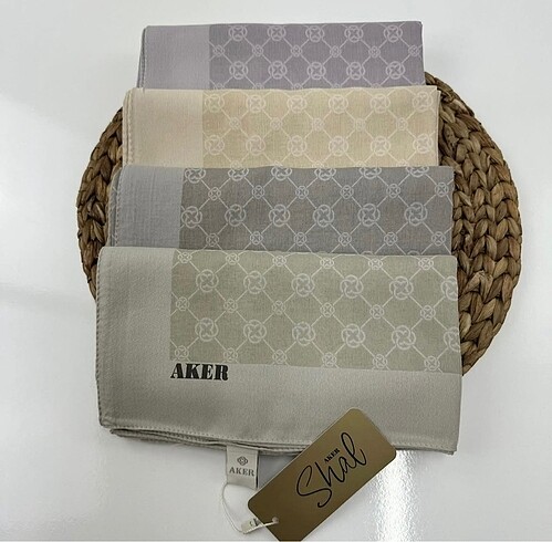 Aker Aker monogram eşarp