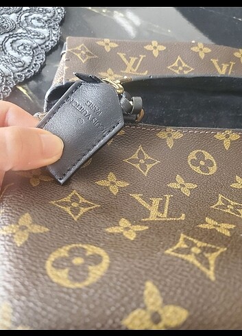  Beden kahverengi Renk Louis vuitton