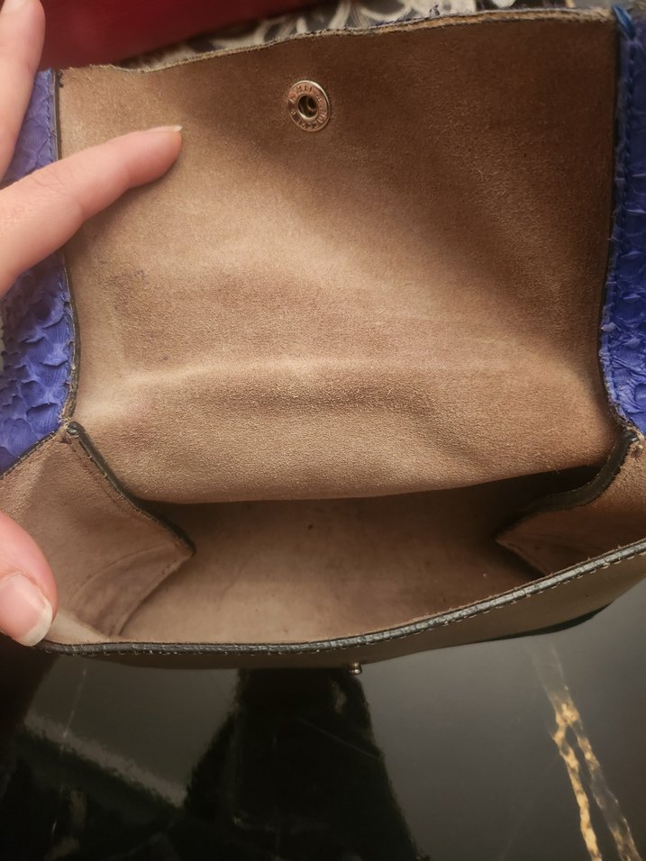 Mor Yılan Derisi Desenli Deri Kadın Çanta - Görsel 5