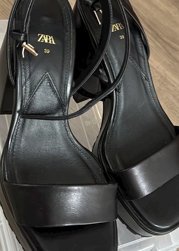 Zara Siyah Platform Sandalet