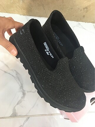 40 Beden siyah Renk Skechers babet