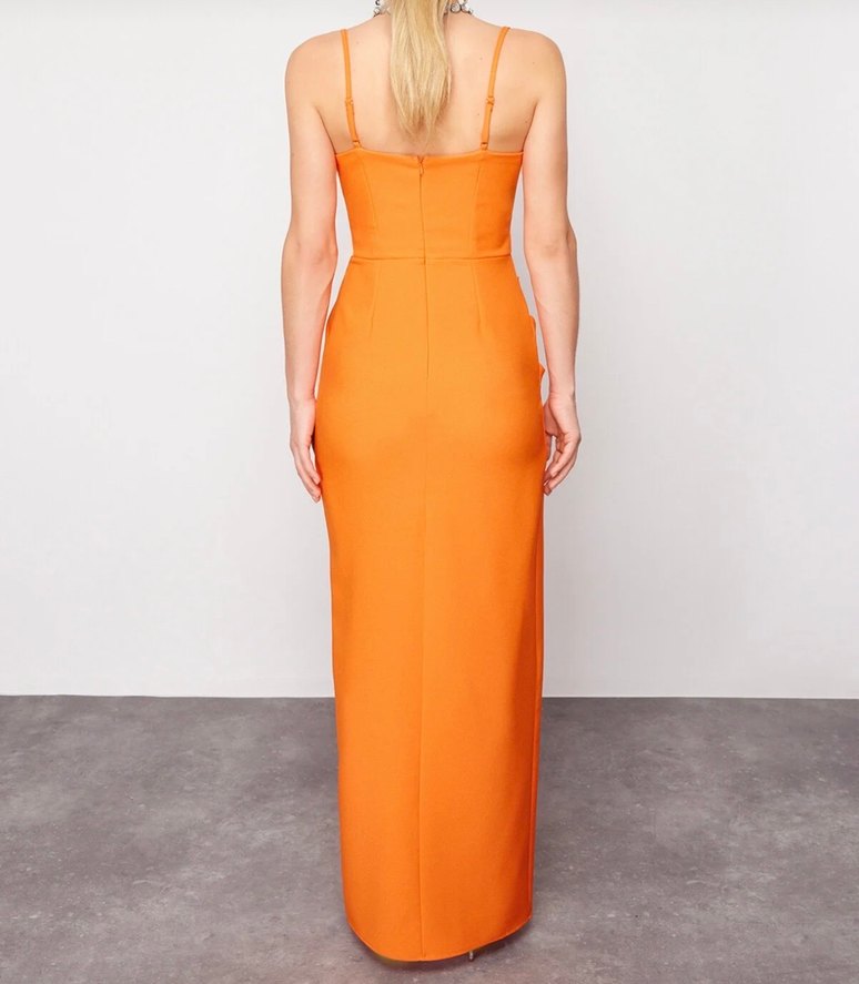 Turuncu V Yaka Uzun İnce Elbise - Görsel 3
