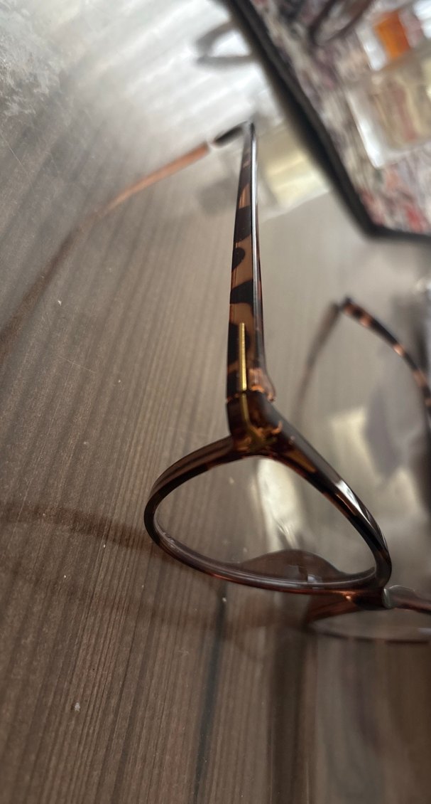 Kaplumbağa Desenli Oval Camlı Gözlük — görsel 2/4