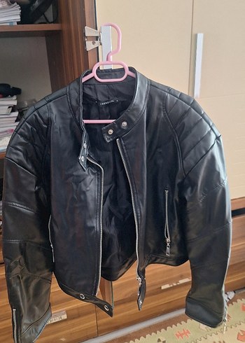 Trendyol & Milla Sehir Stiline Siyah Deri Biker Ceket