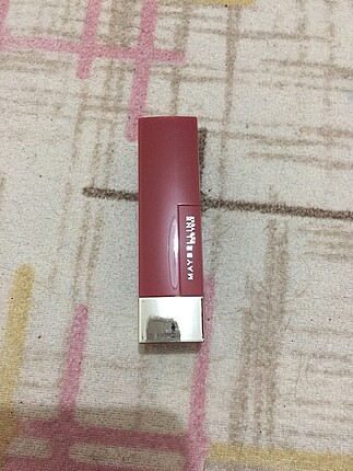 COLOUR SENSETIONAL 376 RUJ
