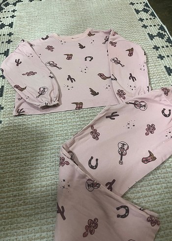 7 Yaş Beden Pamuklu pijama takımı
