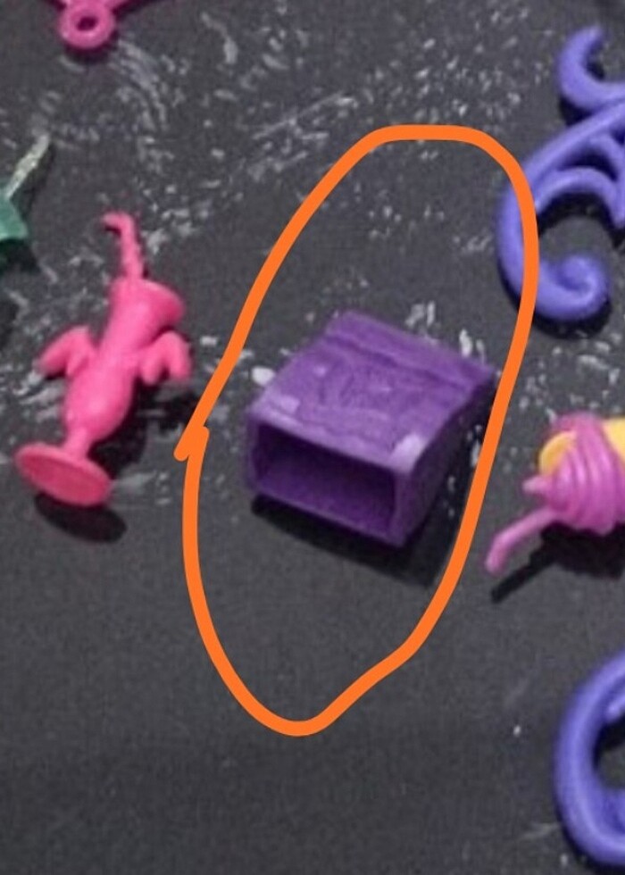 Monster high cafe paket figür oyuncak  - Görsel 2