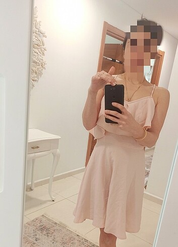 Özel dikim Sırt ipli volanlı elbise - Görsel 3