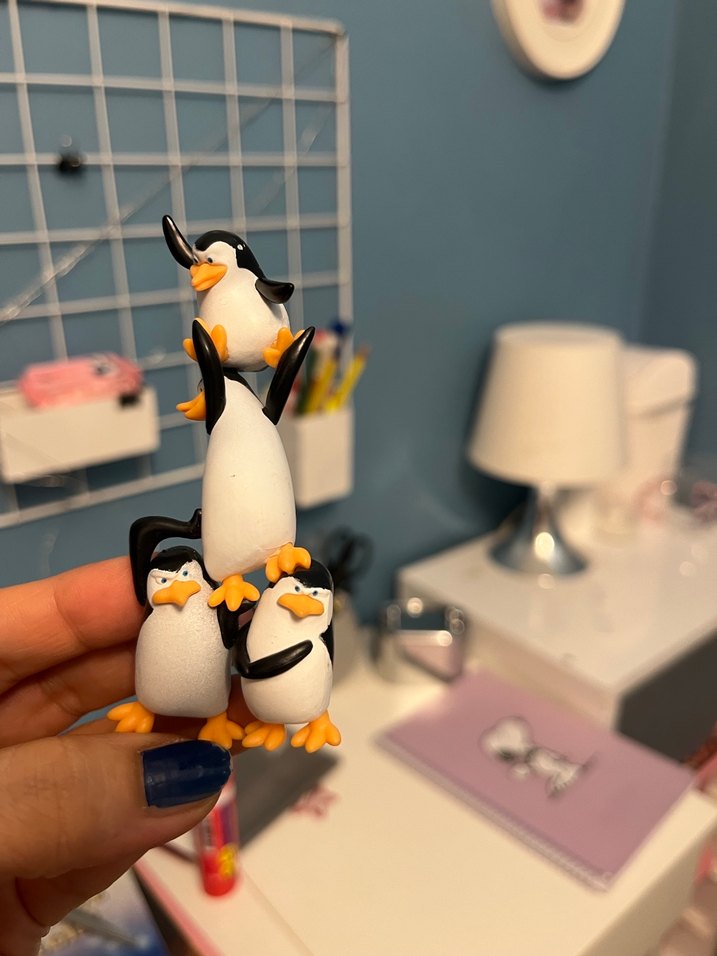 Renkli Penguen Aksiyon Figürleri - Görsel 3