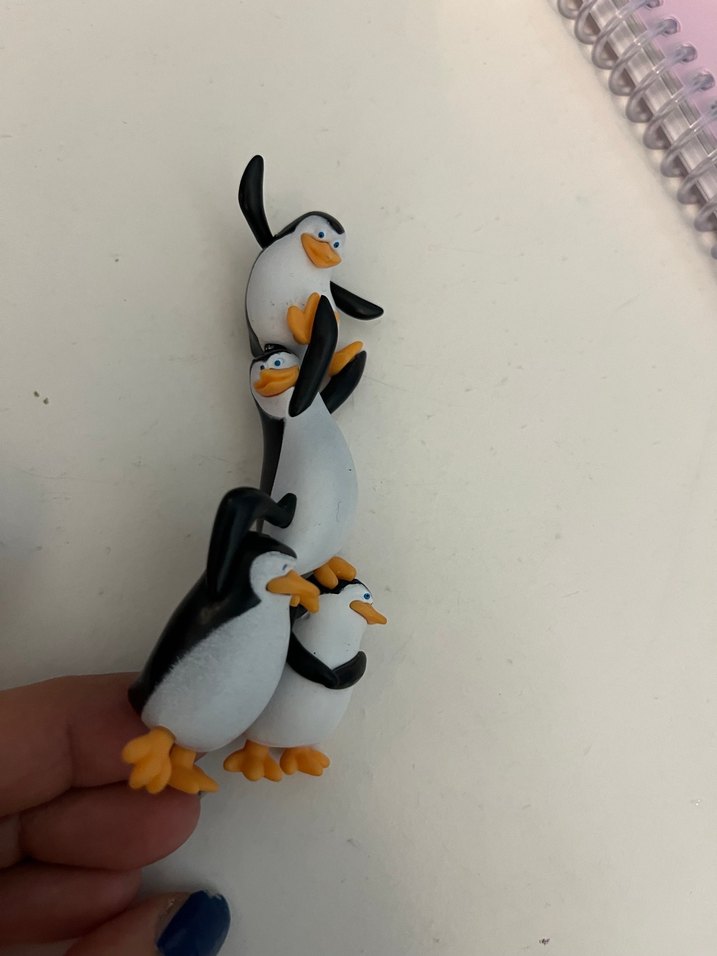 Renkli Penguen Aksiyon Figürleri - Görsel 4
