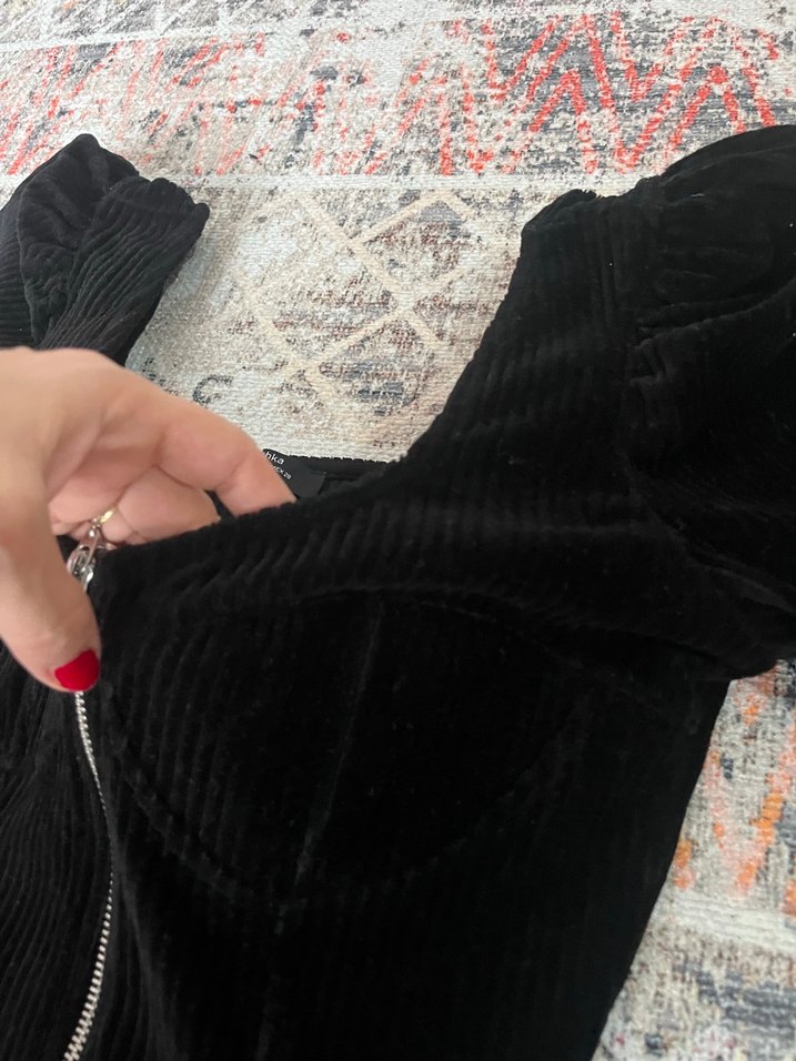 Bershka kadife Siyah Mini Elbise - Görsel 2