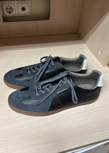 All Saints Sneaker