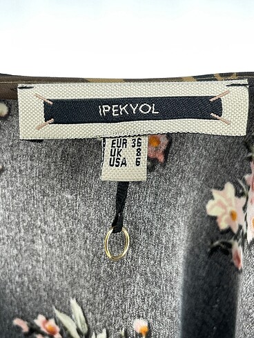 36 Beden çeşitli Renk ipekyol Bluz %70 İndirimli.