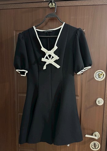 Zara Siyah Elbise