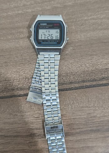 Casio Retro Dijital Saat