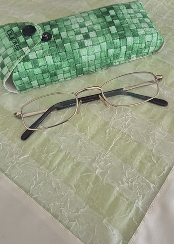 Optik çerçeve ve kılıfı - Görsel 3