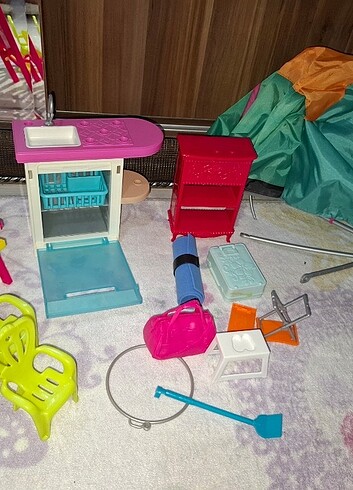  Beden Barbie eşyaları