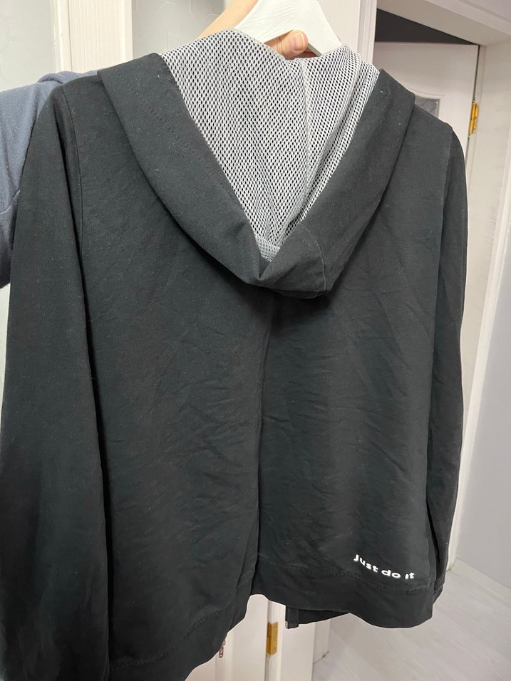 Kadın Siyah Fermuarlı Keten Ceket - Görsel 4