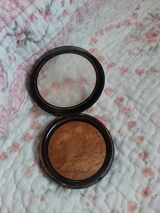 Golden Rose bronzer 