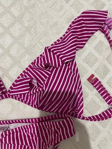 l Beden Bikini Takımı