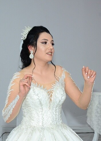 Diğer Özel dikim Arkasi ipli s-m-l uyumlu gelinlik