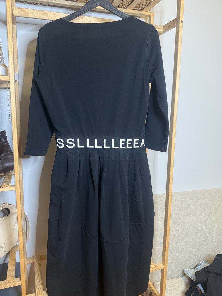 Siyah Uzun Kollu Beli Kuşaklı Elbise - Görsel 3