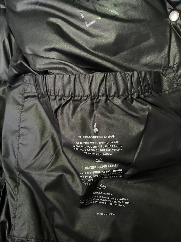 Mango Siyah Şişme Unisex Mont — görsel 4/11