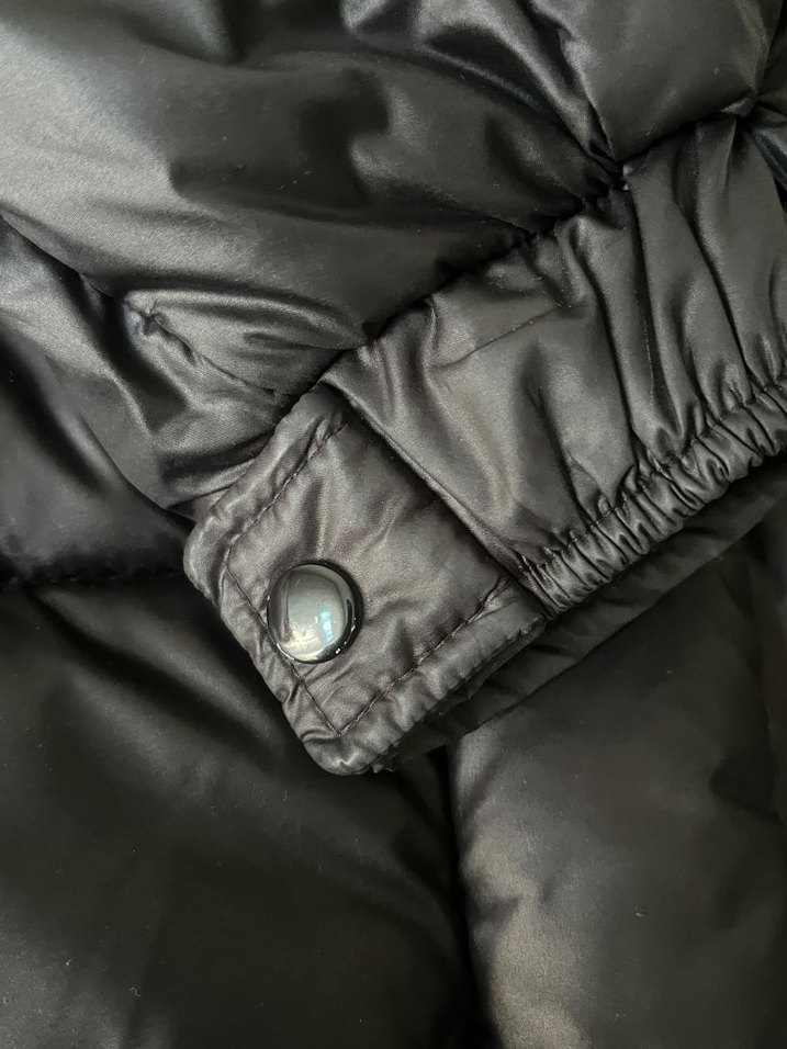 Mango Siyah Şişme Unisex Mont — görsel 8/11