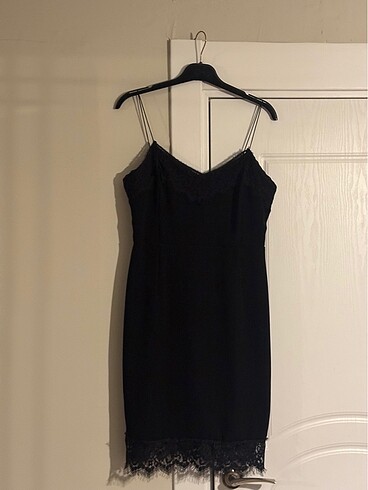 Gusto Marka Siyah Dantel Detay Elbise - Görsel 2
