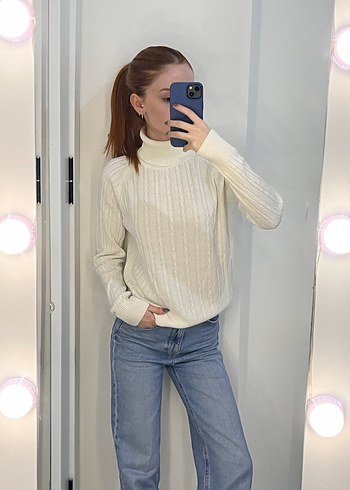 Kadın Beyaz Balıkçı Yaka Triko Kazak - Görsel 3