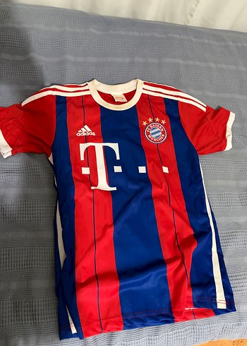 Adidas Bayern Munih Cizgili Futbol Gotze Formasi