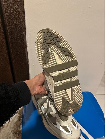 37 Beden Adidas Niteball