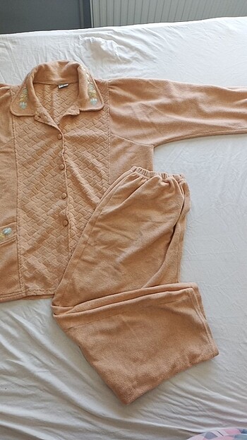 Diğer Xxl 44 beden kışlık pijama takımı
