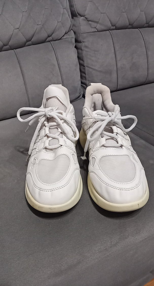 40 numara spor ayakkabı - Görsel 3