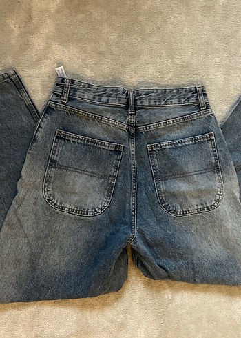 Bershka Rahat Kesim Mavi Denim Jean