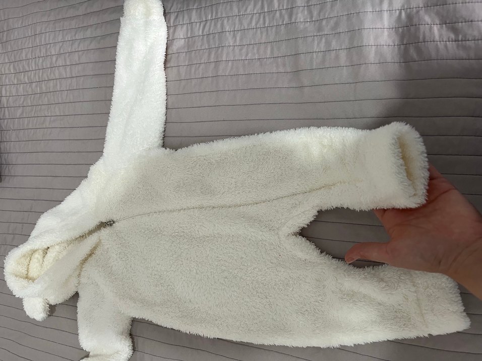 Kapüşonlu Beyaz Bebek Tulumu - Görsel 4