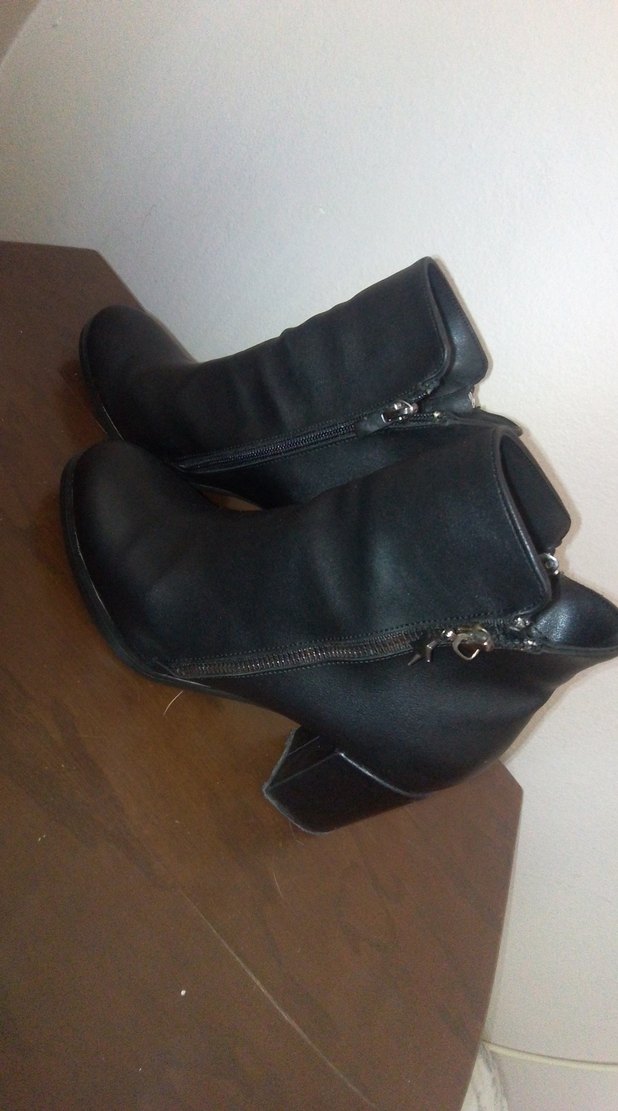 Siyah Parlak Deri Tokalı Gotik Kadın Bot topuk 6 cm - Görsel 2