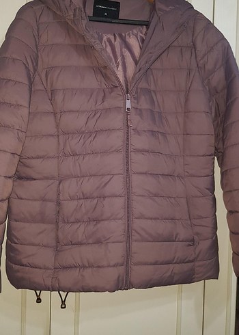 Kapüşonlu Kadın Kışlık Mont - Görsel 4