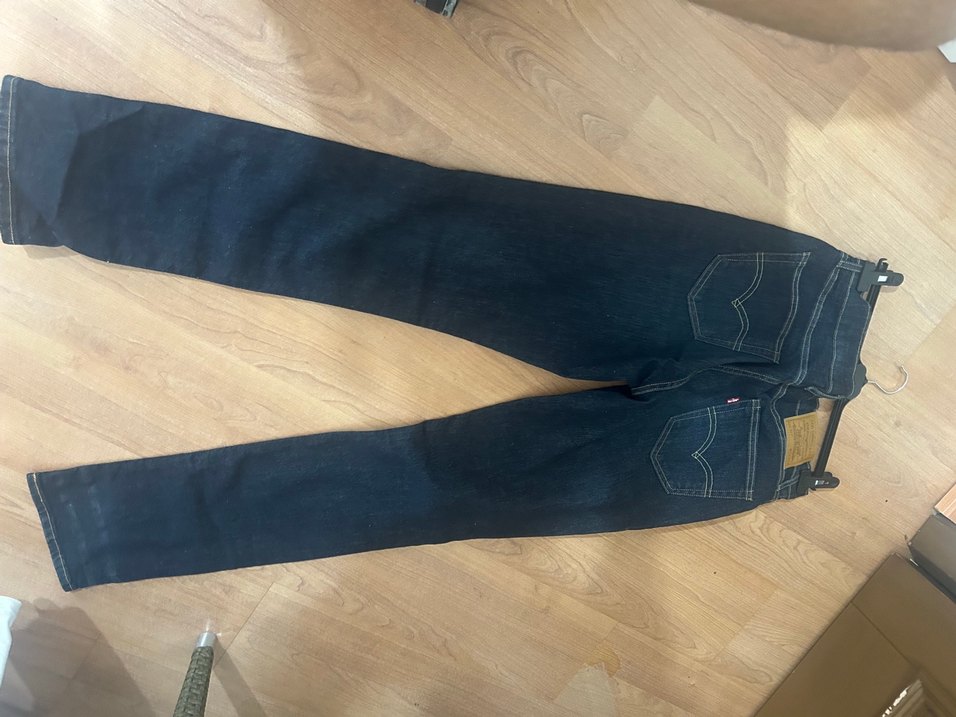 Levi's Koyu Mavi Kot Pantolon — görsel 7/7