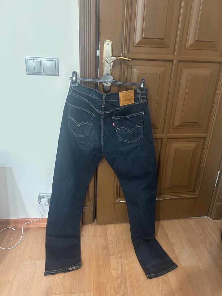 Levi's Koyu Mavi Kot Pantolon — görsel 5/7