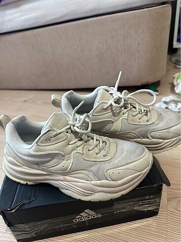 Bershka spor ayakkabı