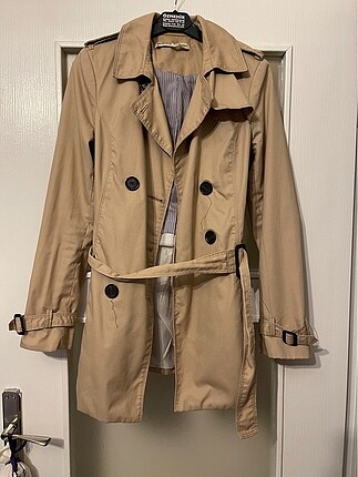Stradivarius trençkot